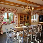 Villa Eber Z Dala Od Miasta Wawrzyszow