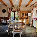 Villa Eber Z Dala Od Miasta