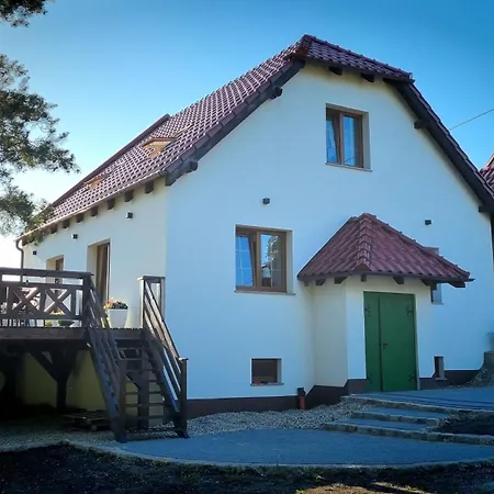 Eber Z Dala Od Miasta