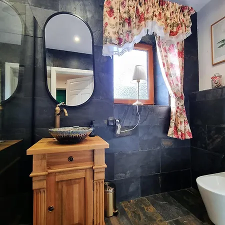 Villa Eber Z Dala Od Miasta Wawrzyszow